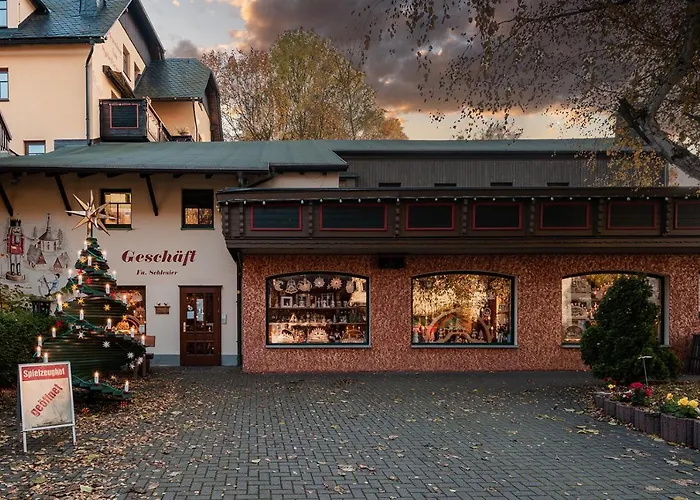 Spielzeughof سيفن